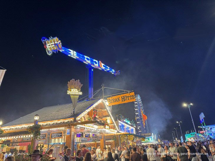 XXL-Racer auf dem Oktoberfest 2025 (©Foto: Martin Schmitz)